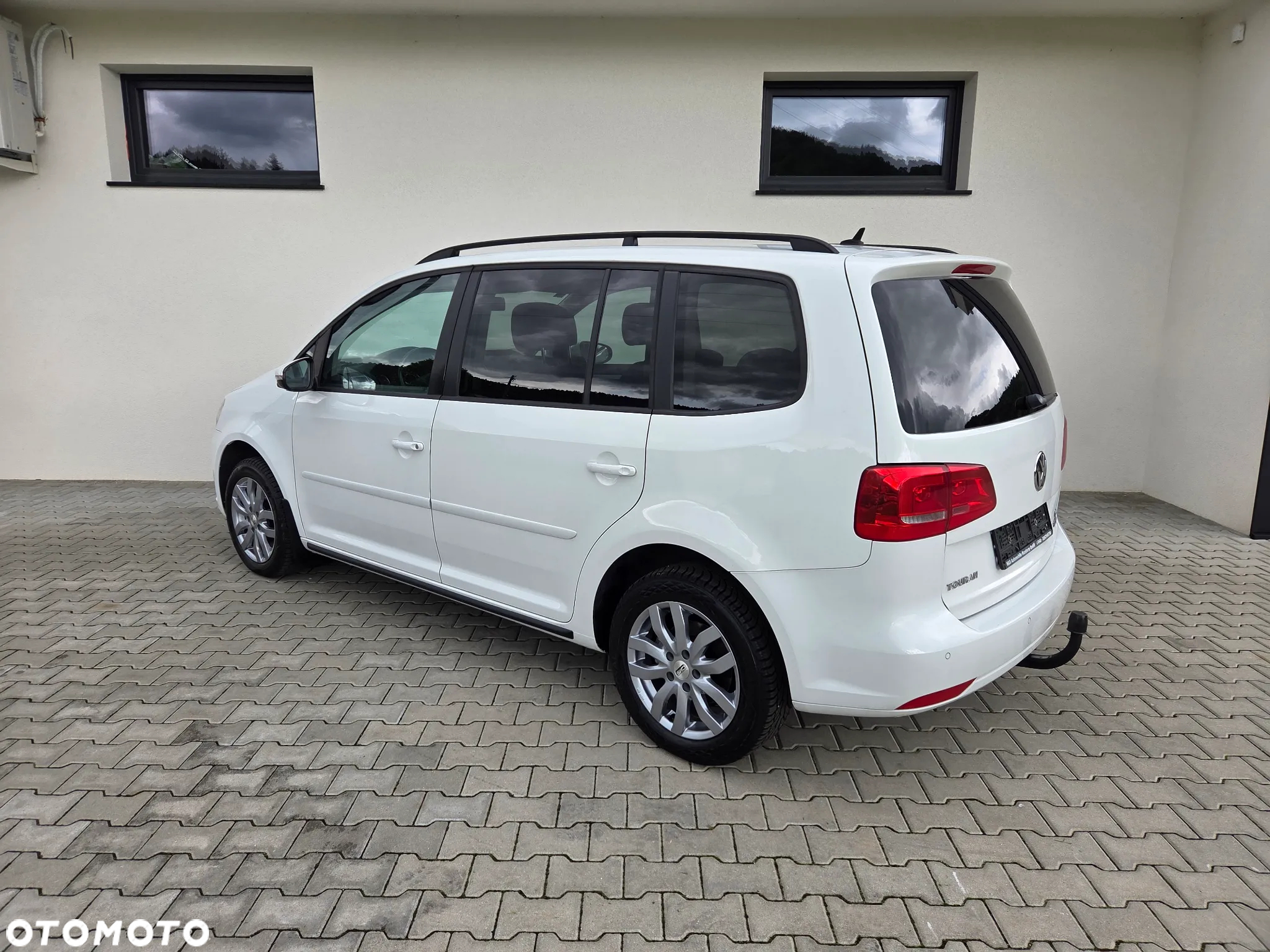 Volkswagen Touran - 18