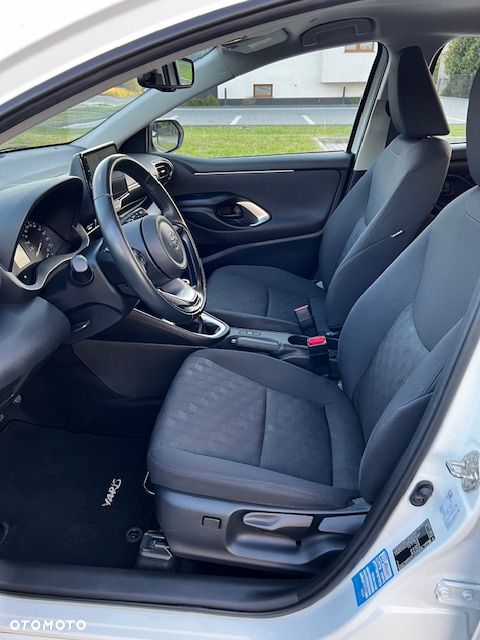 Toyota Yaris - 5