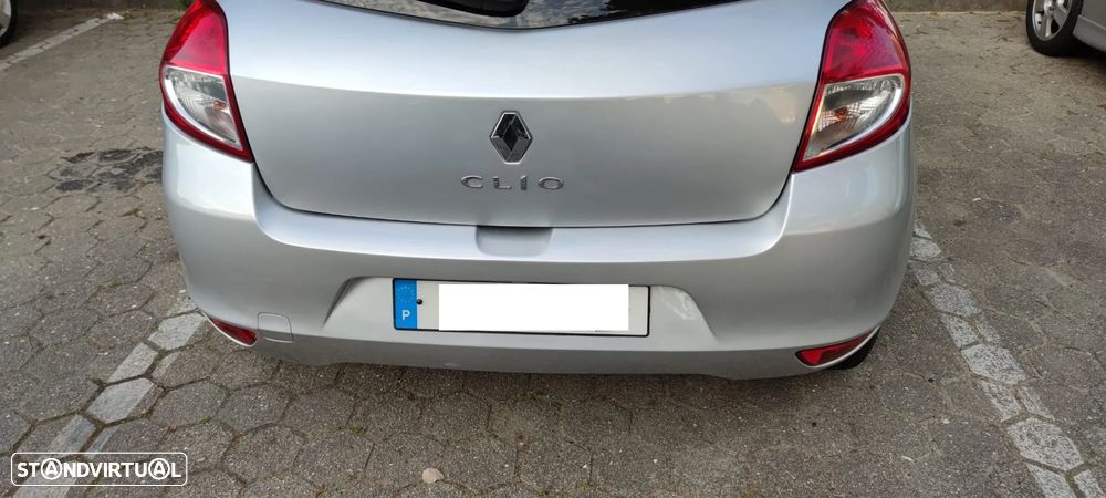 Renault Clio 1.2 16V Dynamique - 2