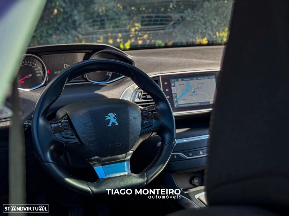 Peugeot 308 BlueHDi FAP 120 Stop&Start Winter Edition - 46