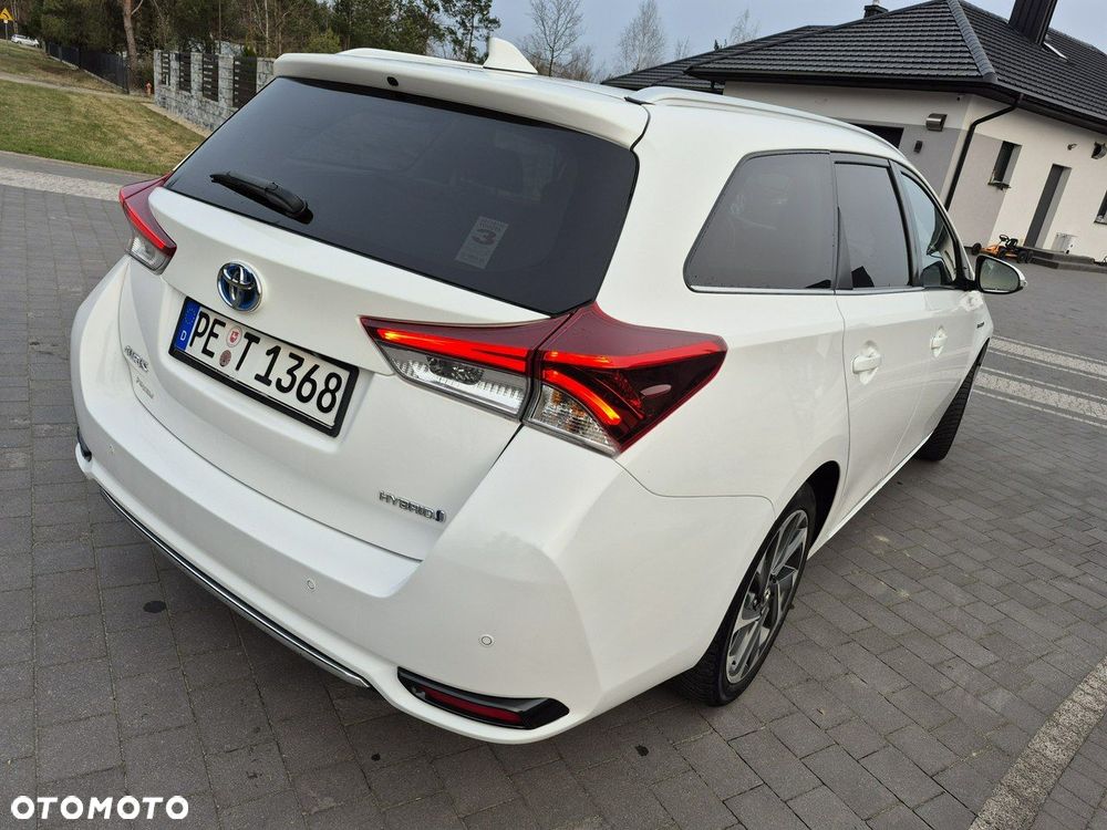 Toyota Auris - 3