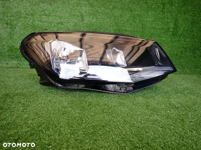 VW CADDY 15- reflektor prawy lampa prawa - 1