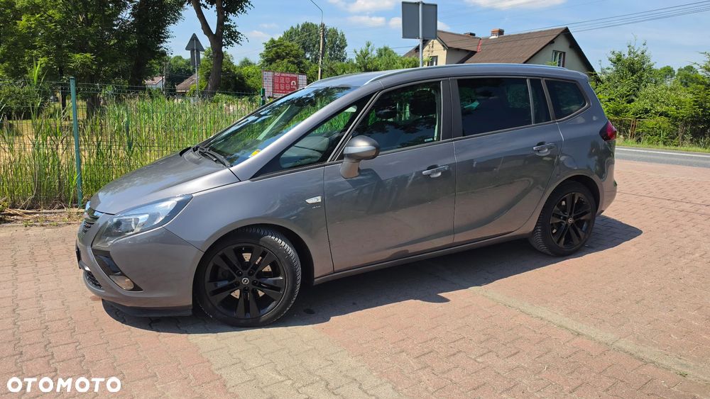 Opel Zafira Tourer 2.0 CDTI Automatik drive - 28