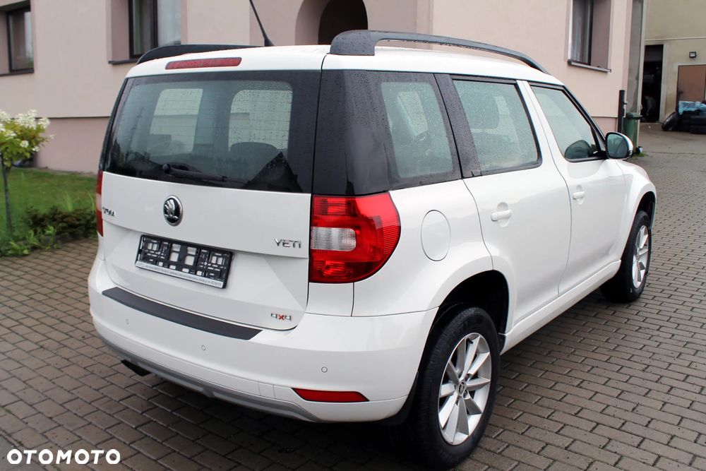Skoda Yeti 2.0 TDI 4x4 Active - 4