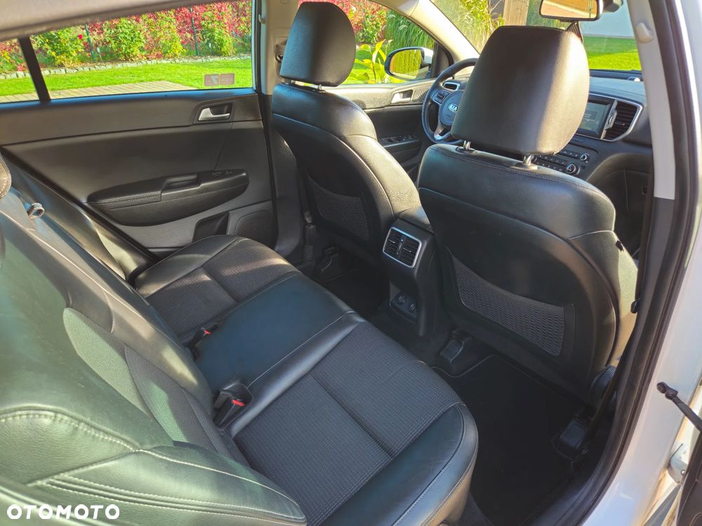 Kia Sportage 1.6 GDI L 2WD - 21