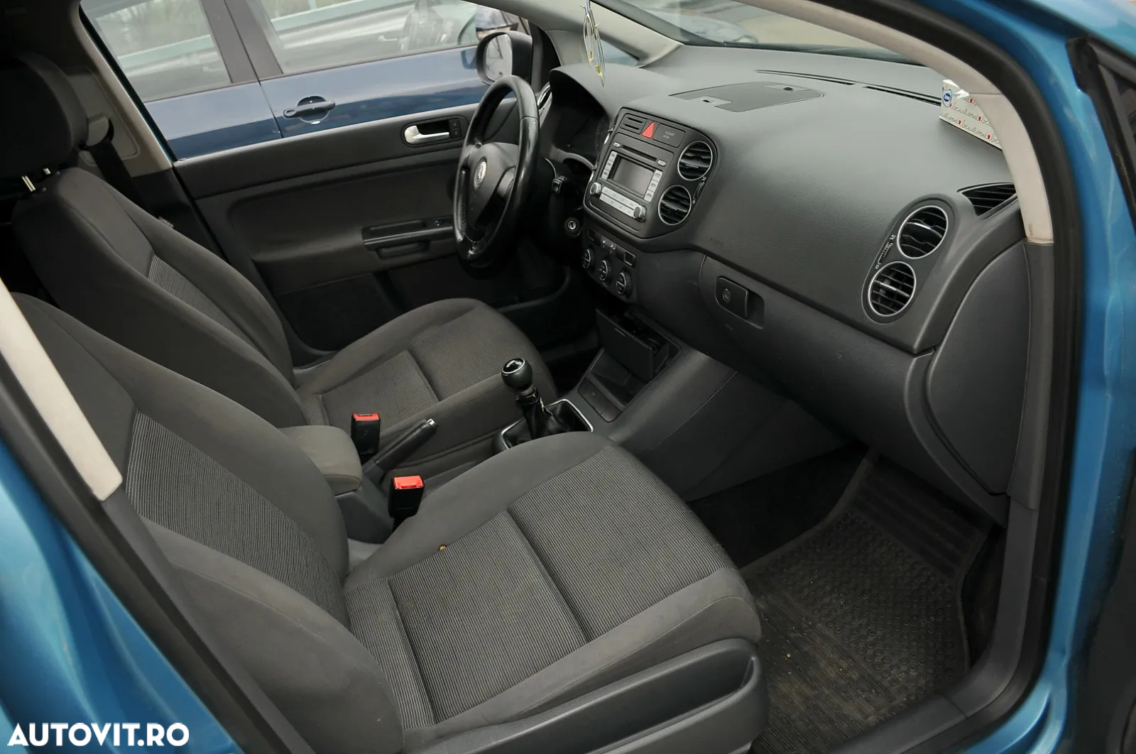 Volkswagen Golf Plus 1.6 FSI Comfortline - 8