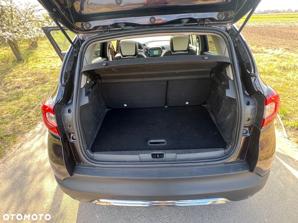 Renault Captur 1.2 Energy TCe Initiale Paris EDC - 28