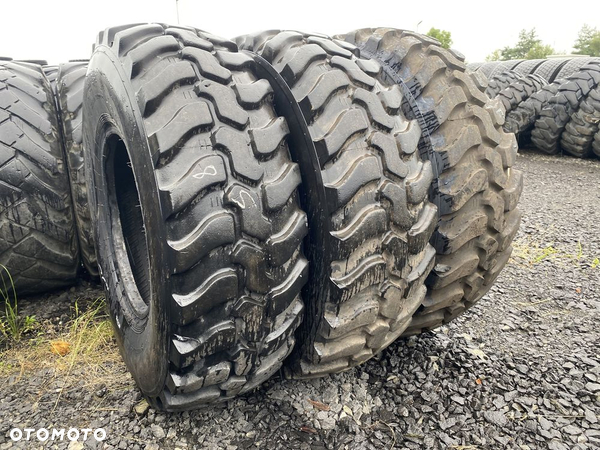 335/80R18 12.5R18 Opony DUNLOP SP T9 Przemysłowe do Ładowarki
