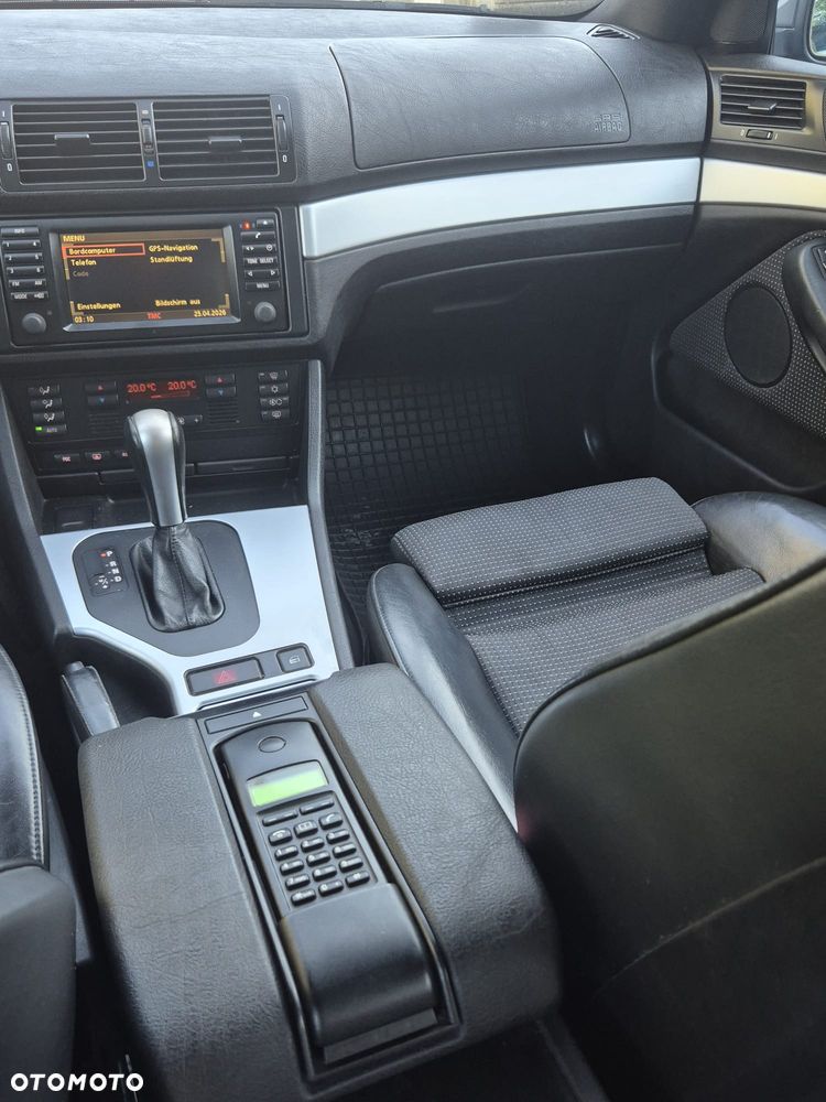BMW Seria 5 - 12