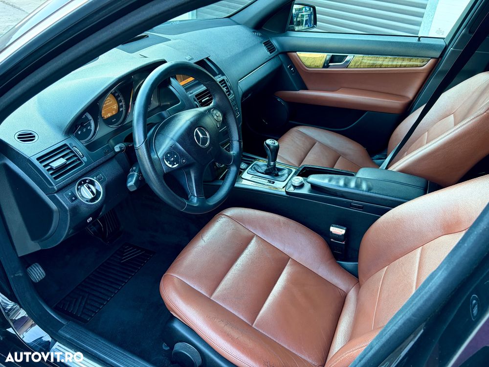 MERCEDES-BENZ C-Class 2010 — imagine 8