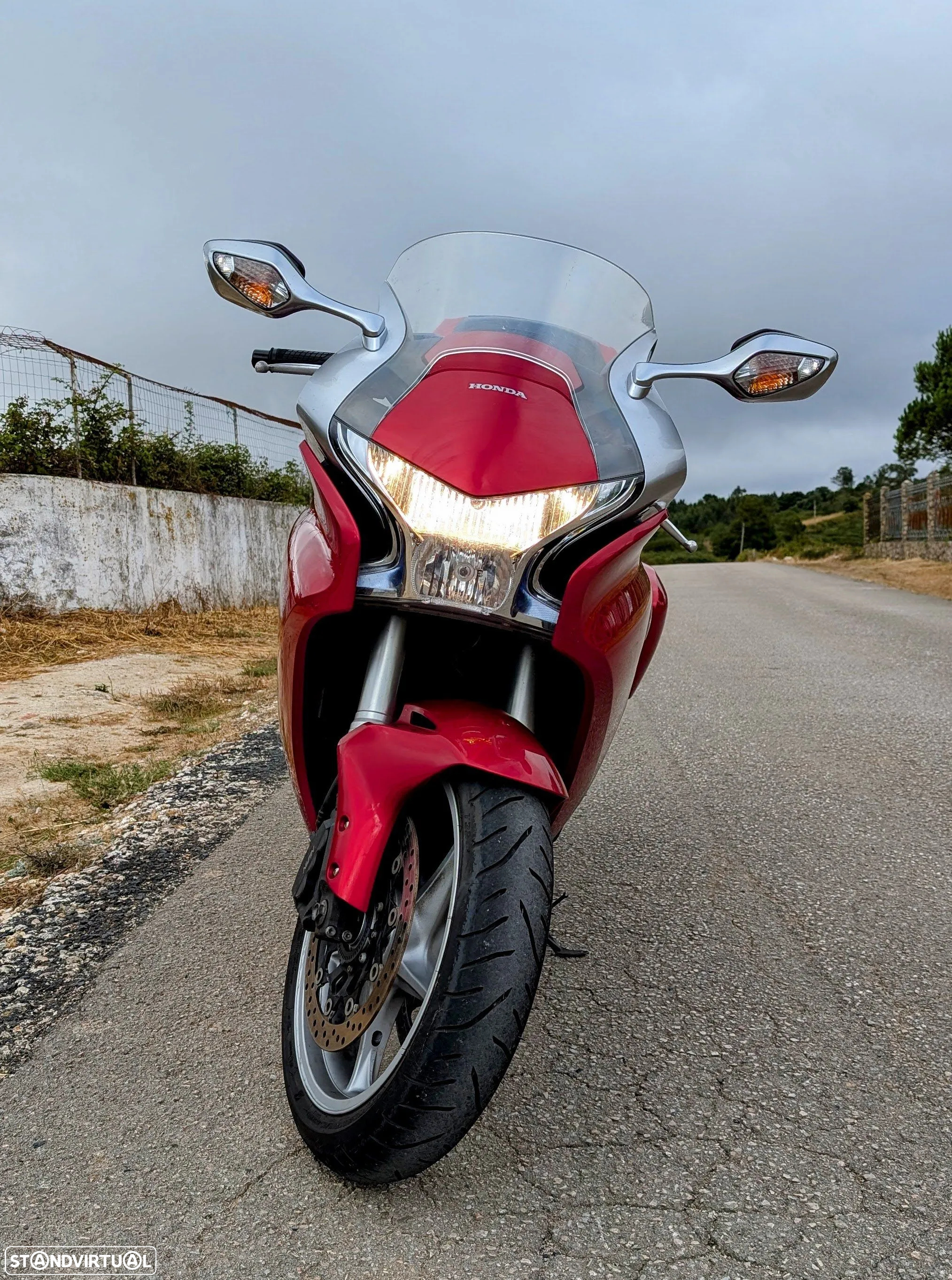 Honda VFR 1200F - 4