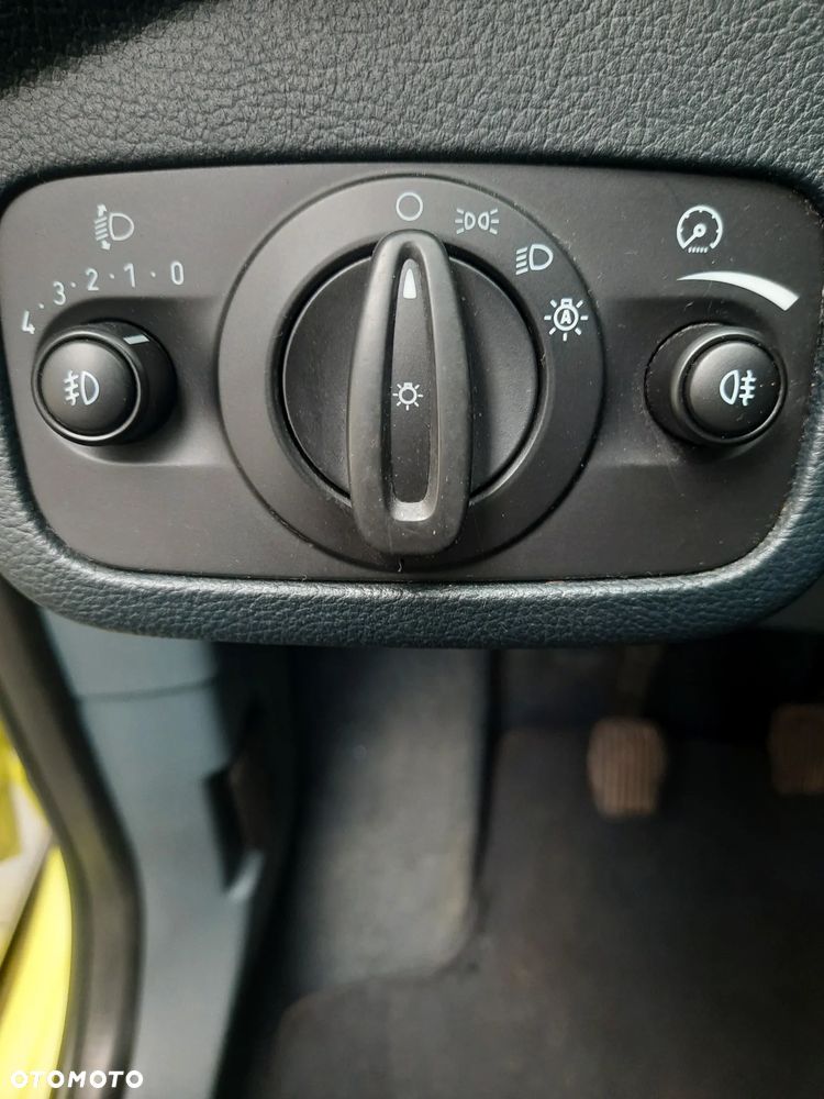 Ford C-MAX 1.6 TDCi Edition - 17