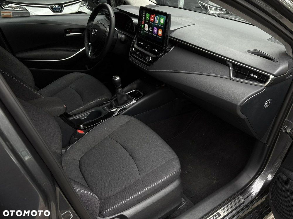 Toyota Corolla - 22