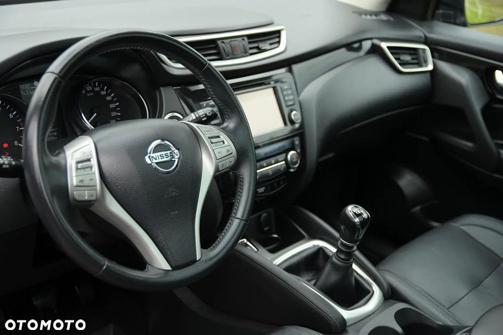 Nissan Qashqai 1.6 DIG-T Tekna - 29