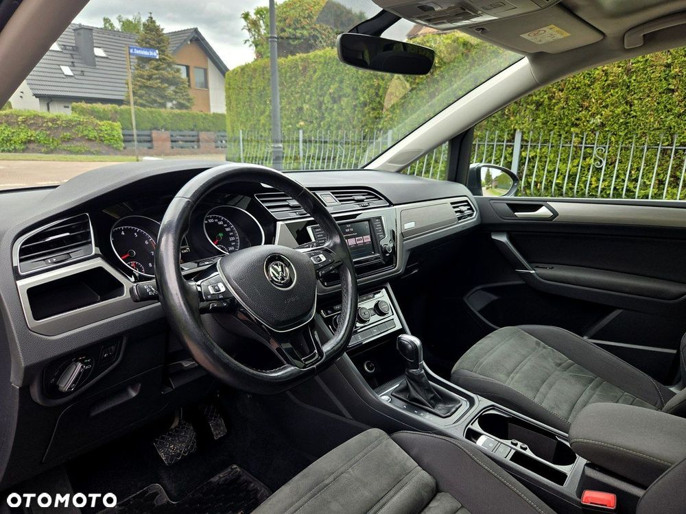 Volkswagen Touran 1.4 TSI (BlueMotion Technology) DSG Highline - 9