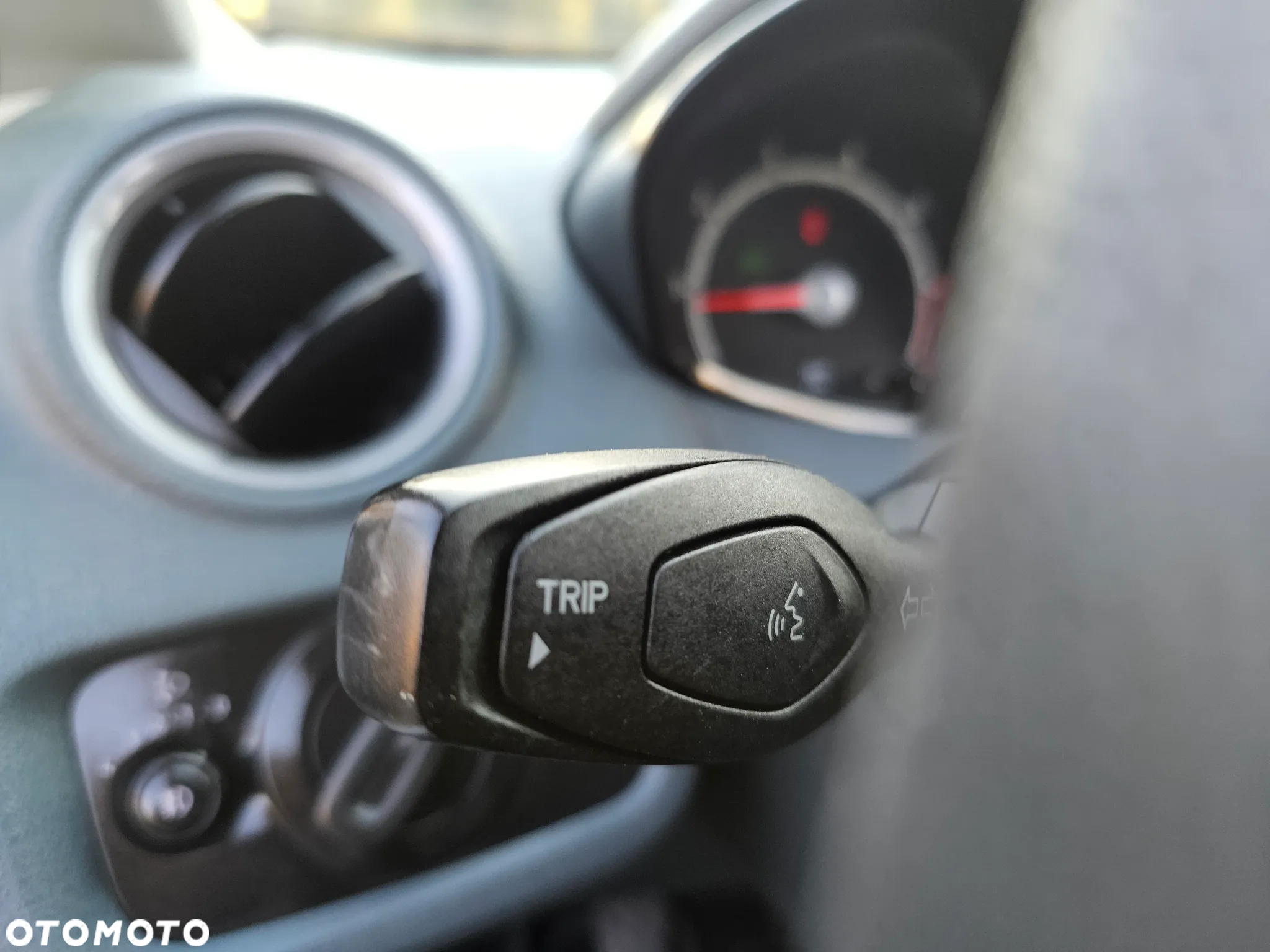 Ford Fiesta 1.6 Ti-VCT Sport - 12
