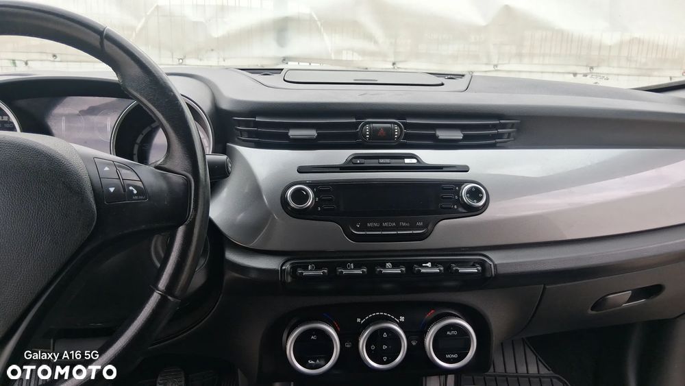 Alfa Romeo Giulietta 1.4 TB 16V Turismo - 20