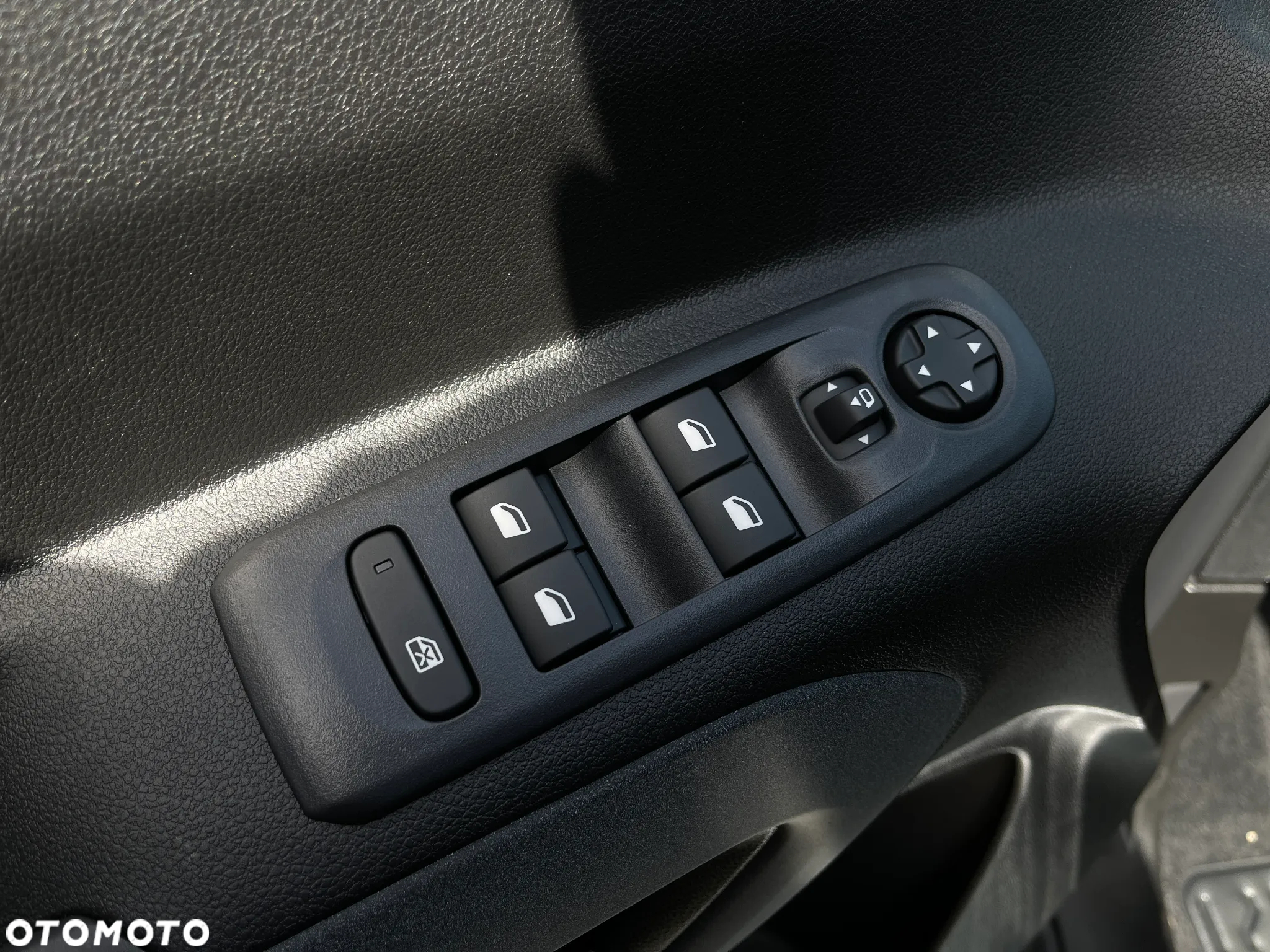 Peugeot Rifter - 9