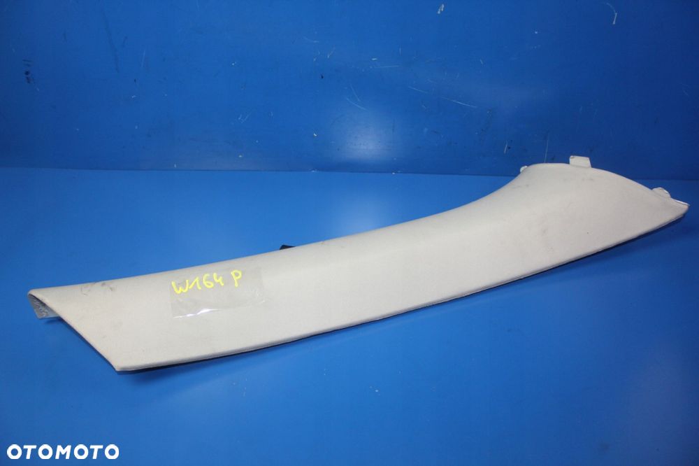 MERCEDES ML W164 OSŁONA SŁUPKA PRAWY PRZÓD PRAWA - 1