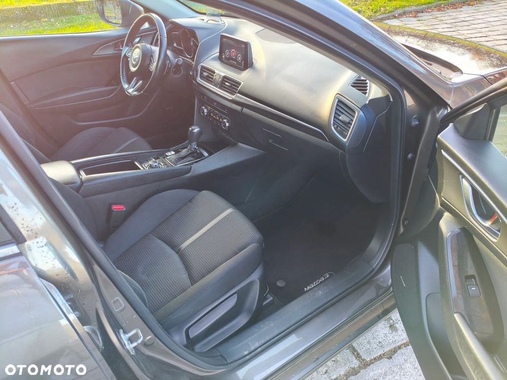 Mazda 3 2.0 Skypassion EU6 - 8