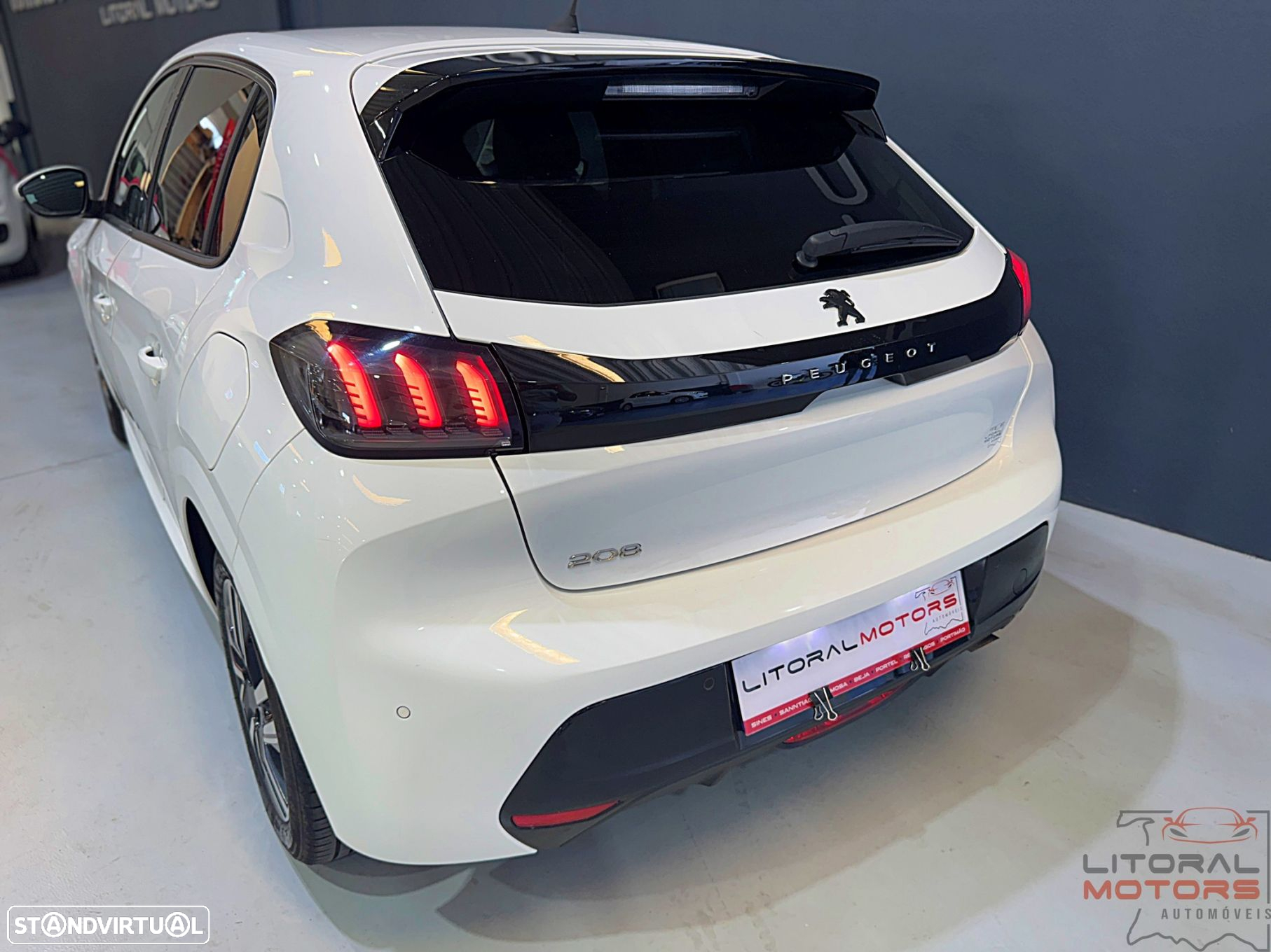 Peugeot 208 1.2 PureTech Allure - 9