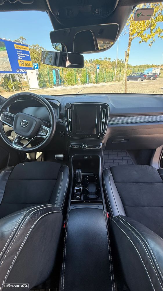 Volvo XC 40 1.5 T3 R-Design Geartronic - 3