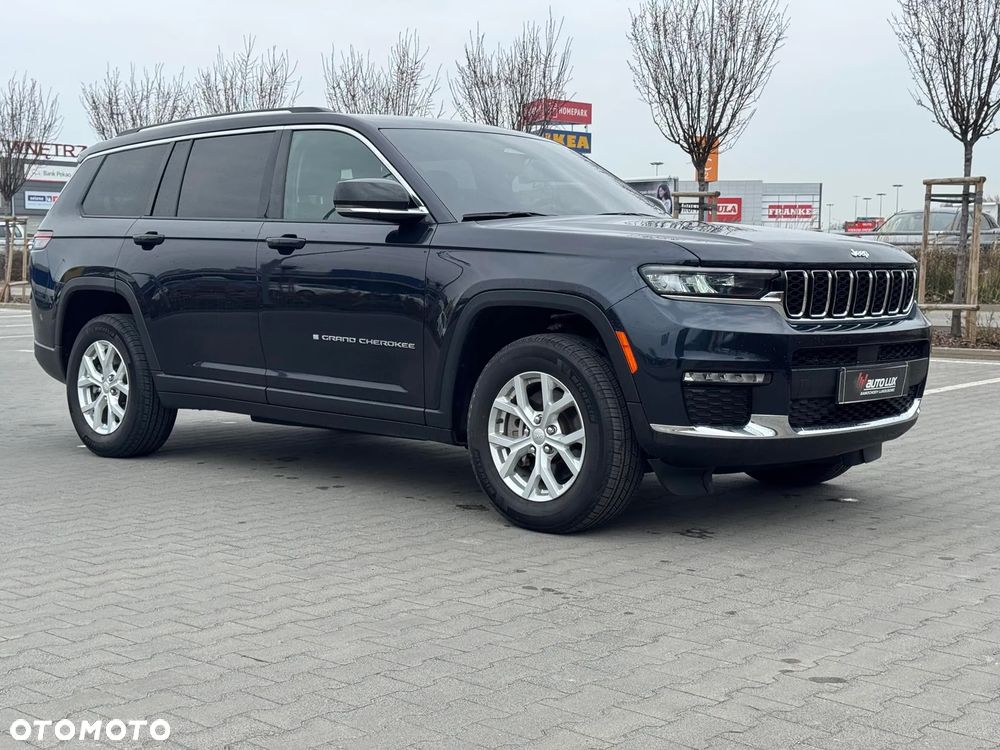 Jeep Grand Cherokee - 36
