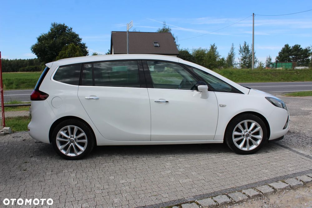 Opel Zafira - 9