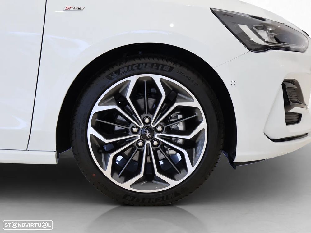 Ford Focus 1.0 EcoBoost MHEV ST-Line X Aut. - 9