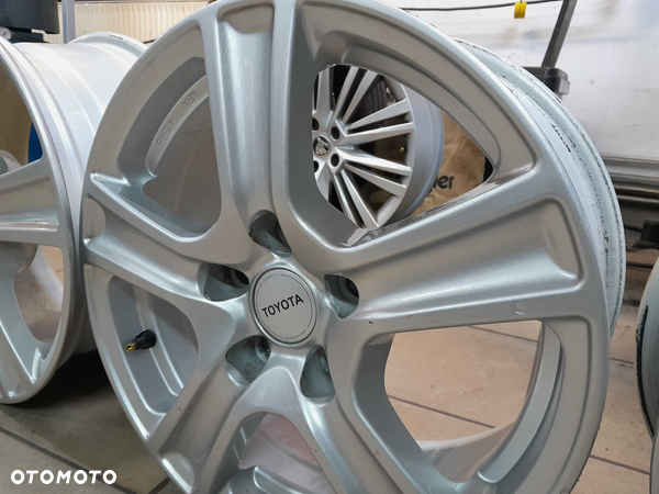 felgi alufelgi 16 IDEALNE Toyota RAV4 7jx 16 5x114.3
