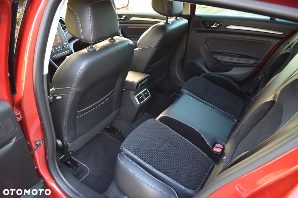 Renault Megane 1.2 16V TCe Bose EDC EU6 - 15