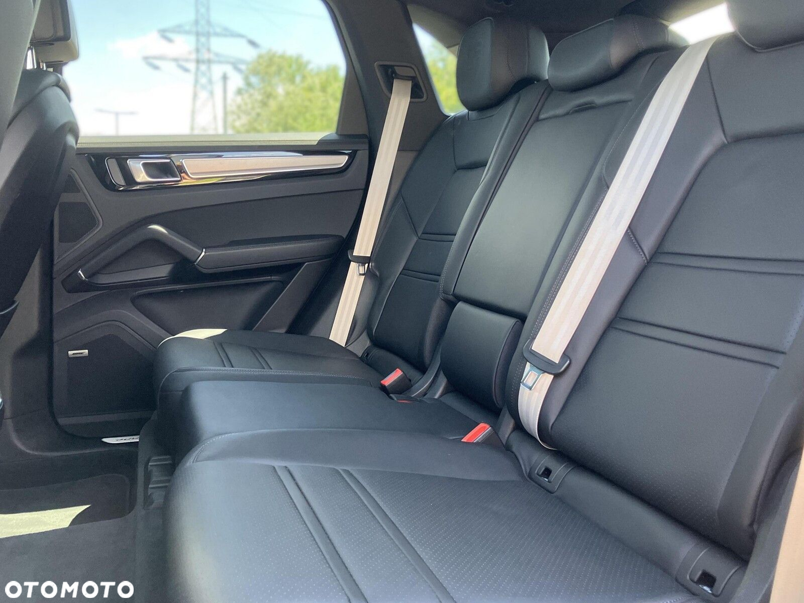Porsche Cayenne - 24