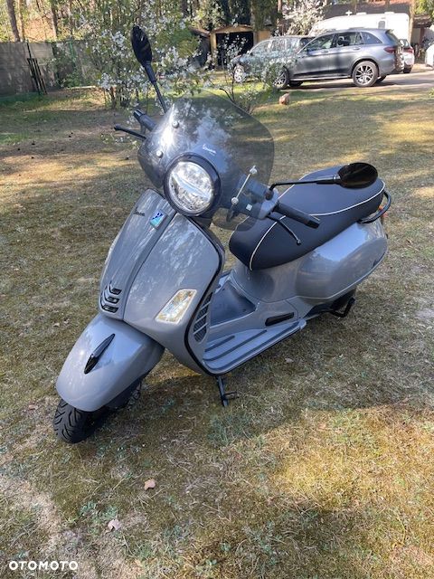 Piaggio Vespa - 1