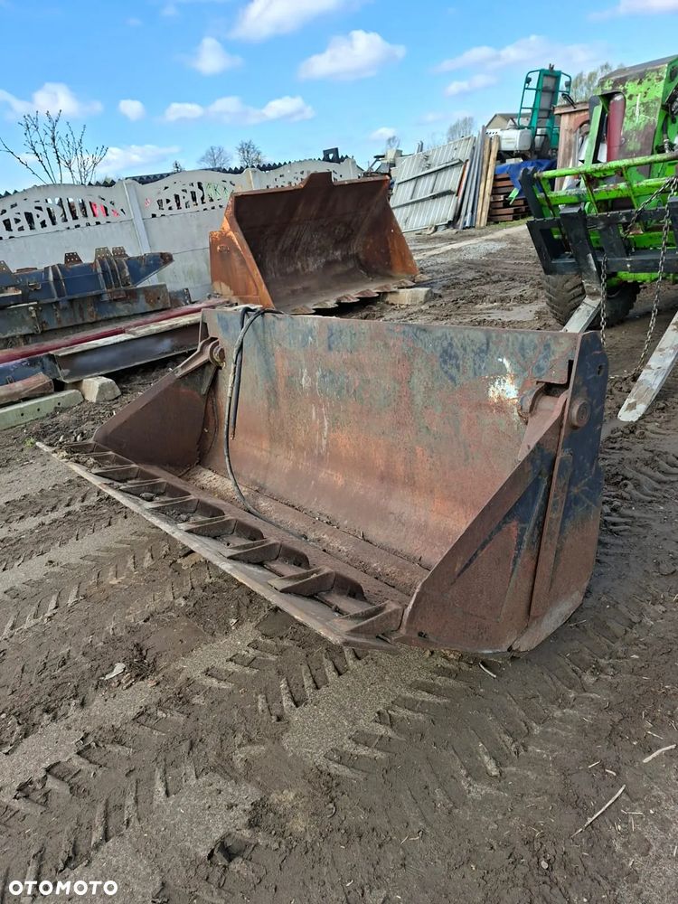 Łycha szczękowa szerokość 245 cm JCB CAT koparko- ładowarka, ładowarka teleskopowa - 2