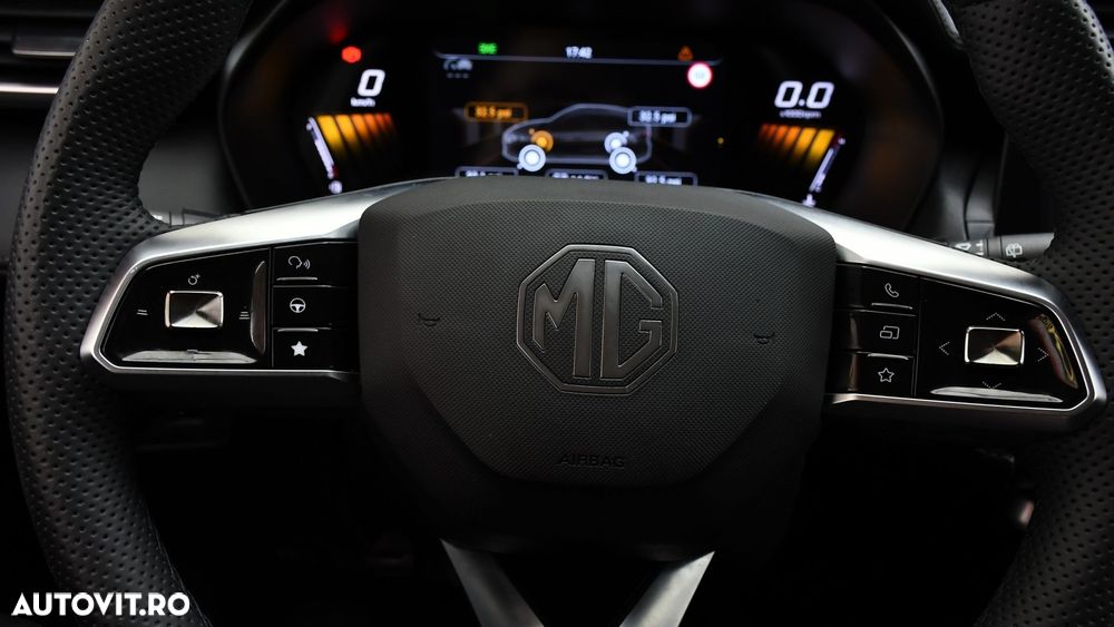 MG ZS HEV Hybrid+ Luxury - 25