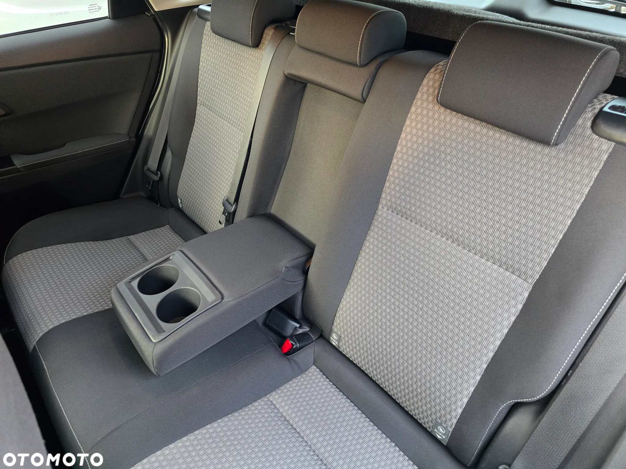 Toyota Auris - 13