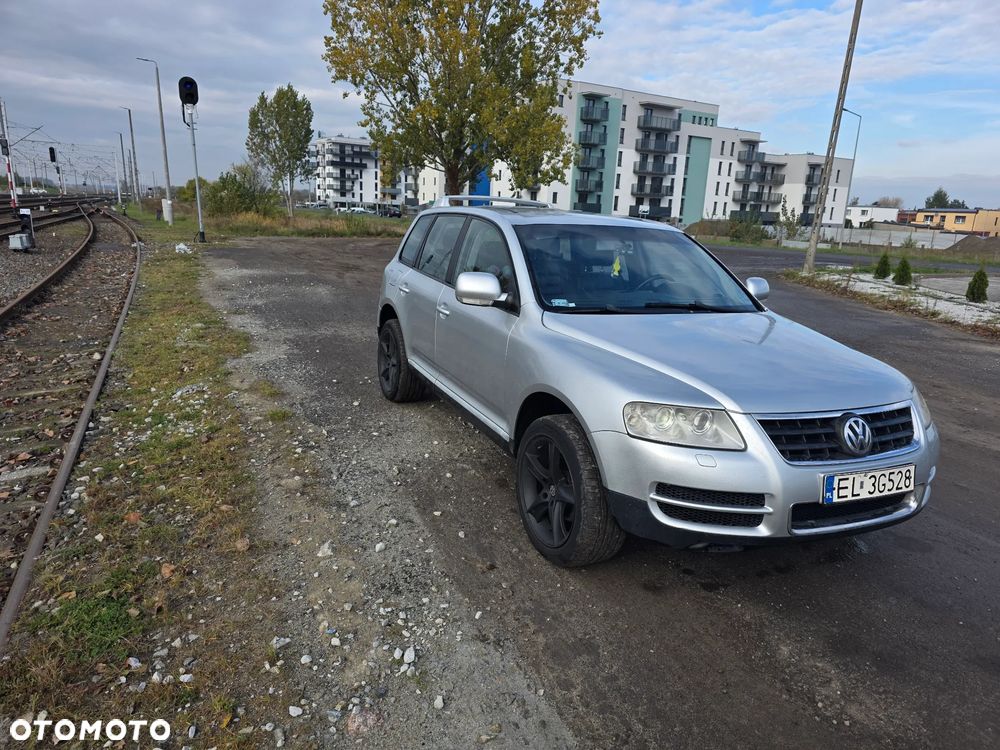 Volkswagen Touareg 2.5 R5 TDI Tiptr - 3