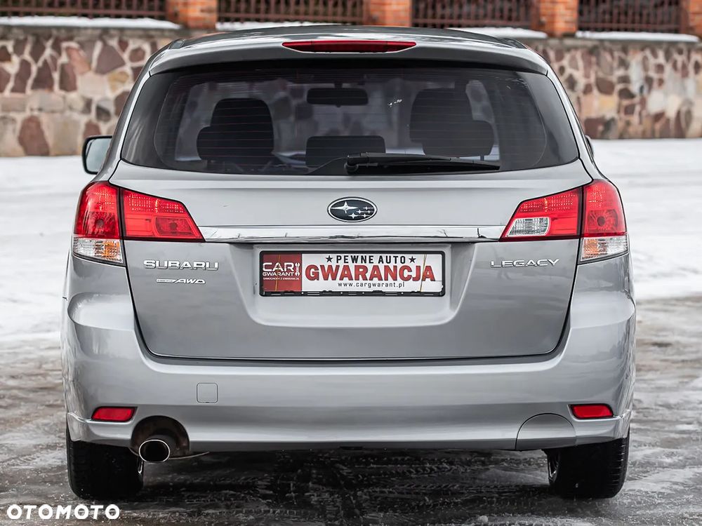 Subaru Legacy - 6