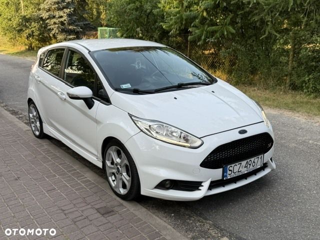 Ford Fiesta - 1