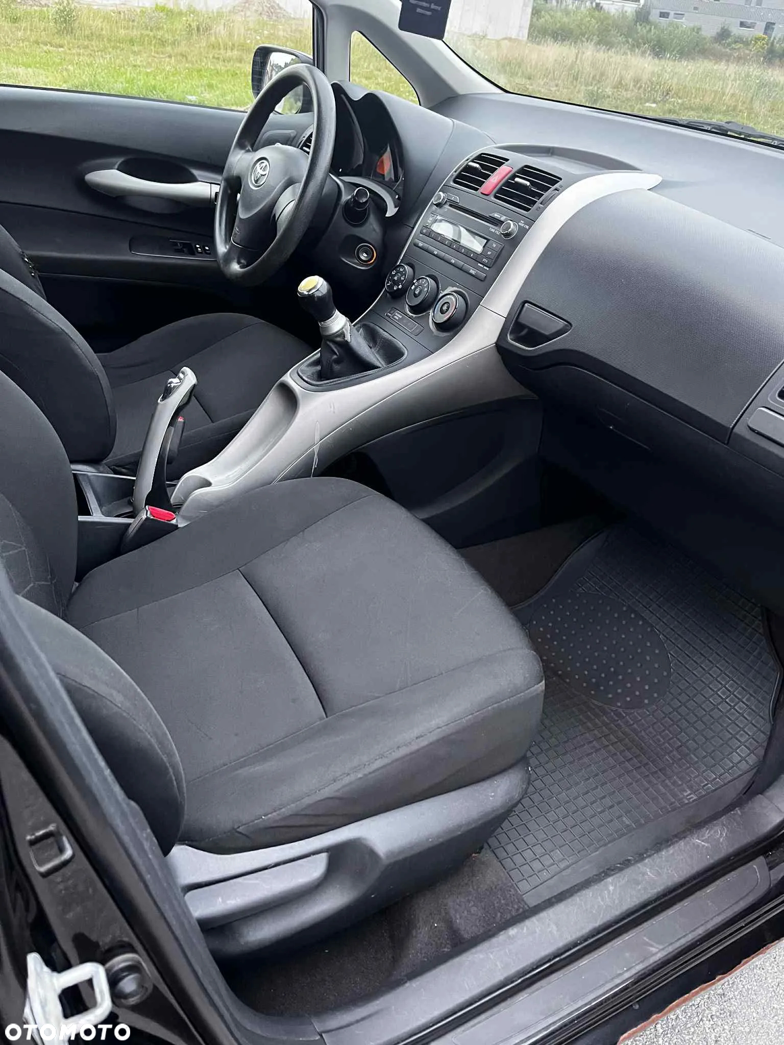 Toyota Auris - 24