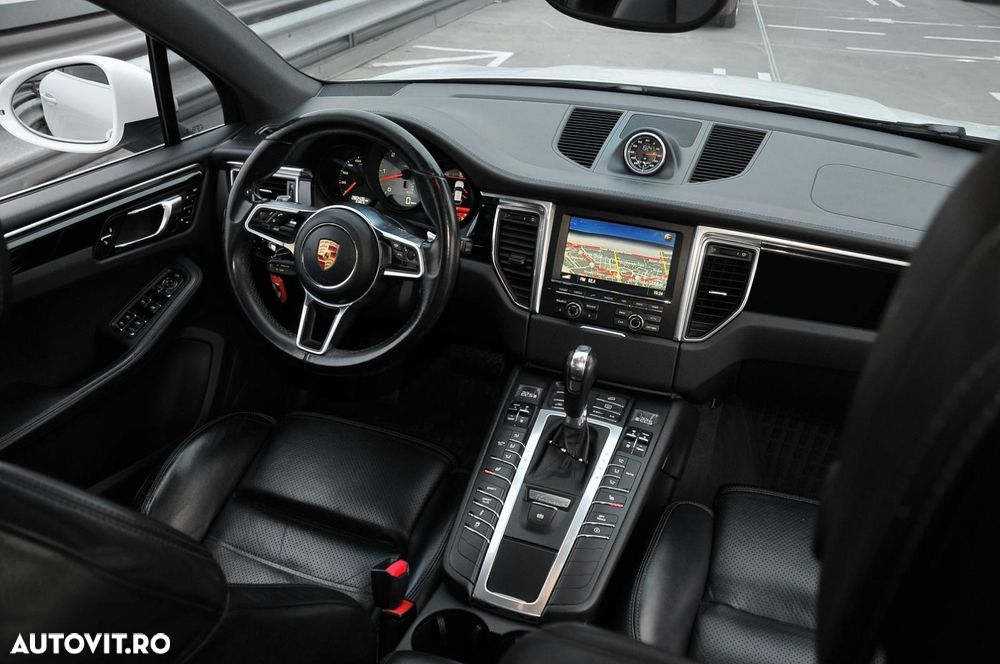 Porsche Macan - 6