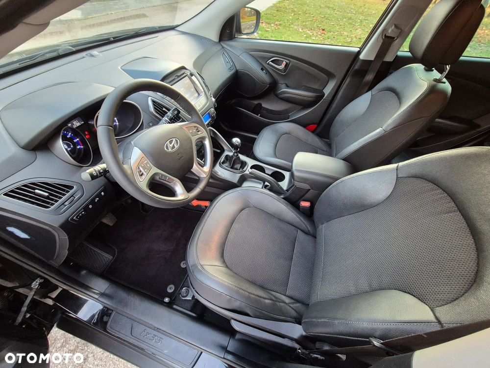 Hyundai ix35 1.6 GDI Premium 2WD - 17