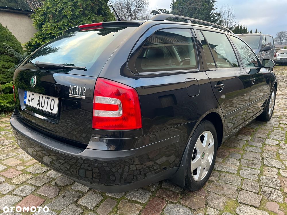 Skoda Octavia 2.0 FSI Automatik Ambiente - 6
