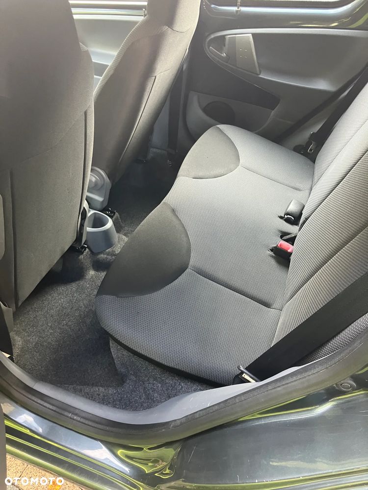 Toyota Aygo - 8
