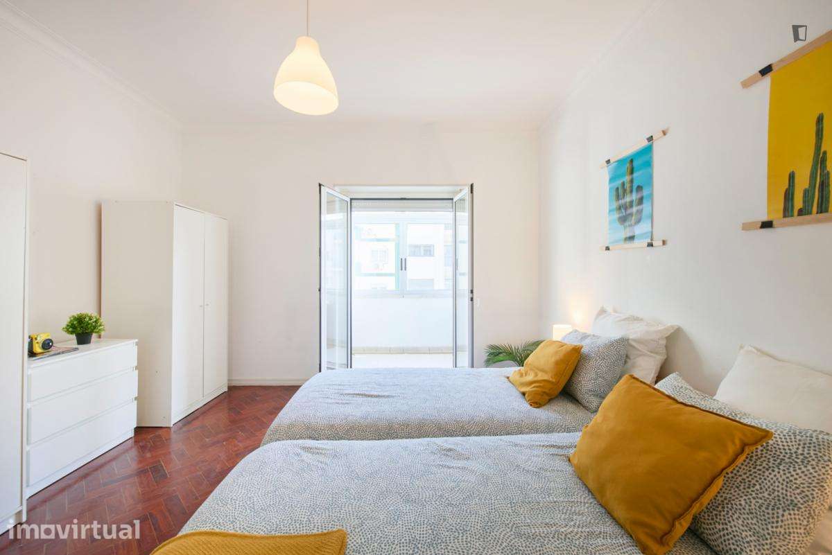 Quarto - localizado em Arroios Lisbon - Grande imagem: 3/15