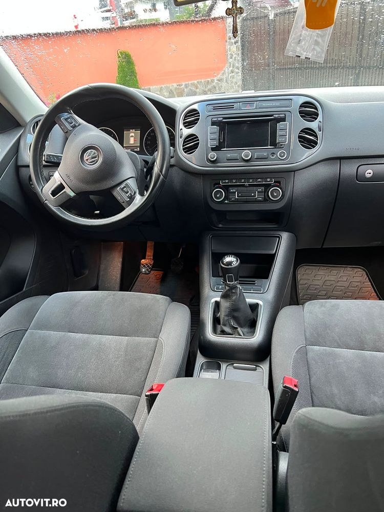 Volkswagen Tiguan 2.0 TDI 4Motion Sport & Style - 4