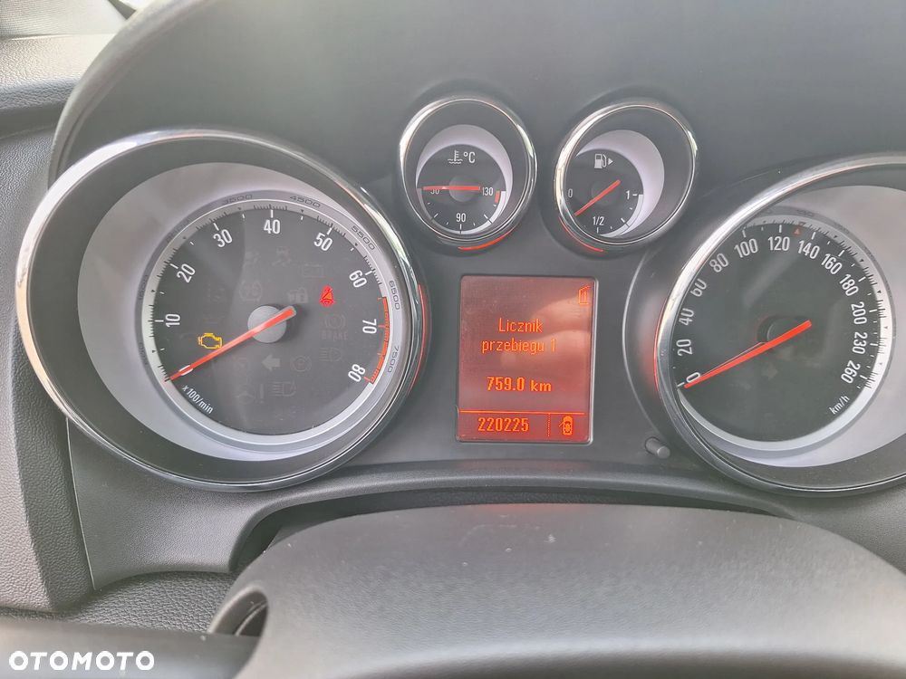 Opel Astra 1.4 Turbo Cosmo - 15