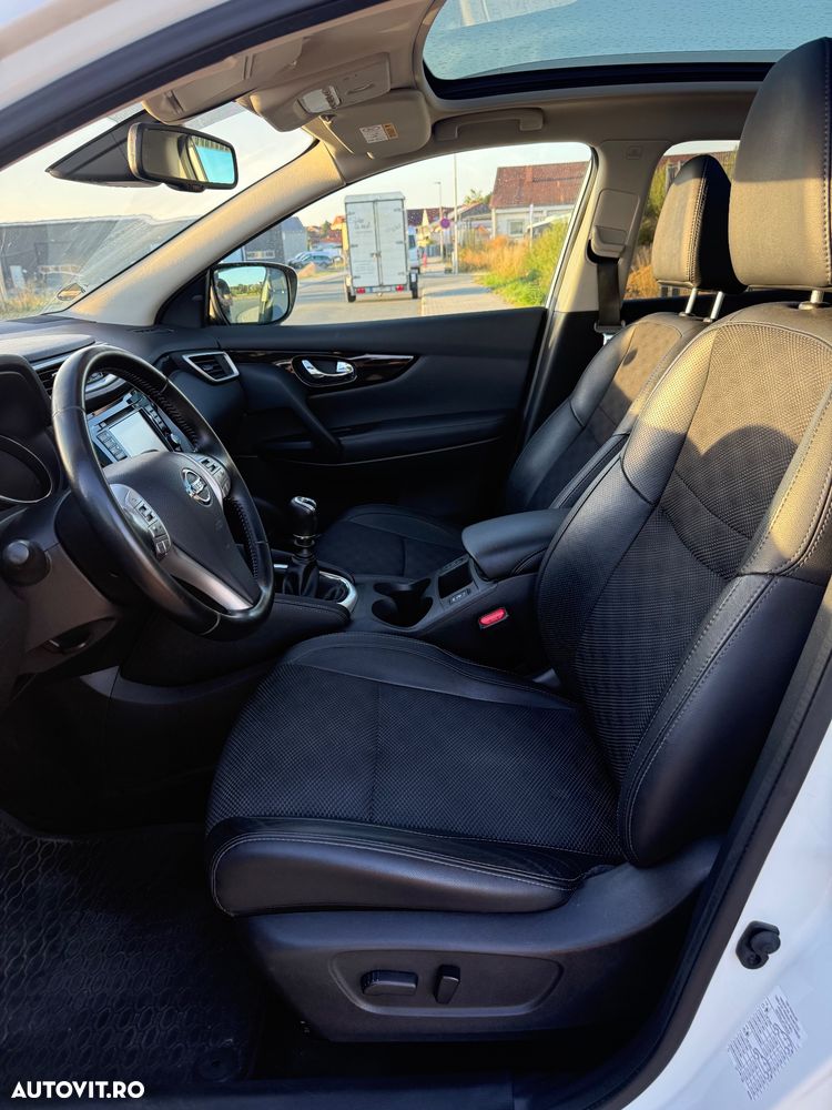 Nissan Qashqai 1.6 DCI Start/Stop Tekna - 2