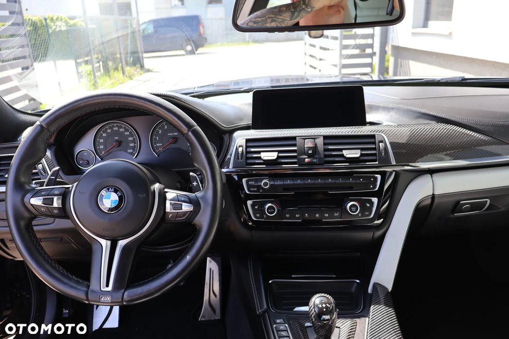 BMW M4 DKG - 8