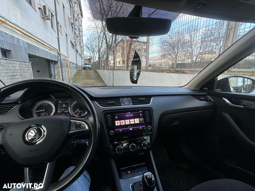Skoda Octavia 2.0 TDI DSG Premium Edition - 5